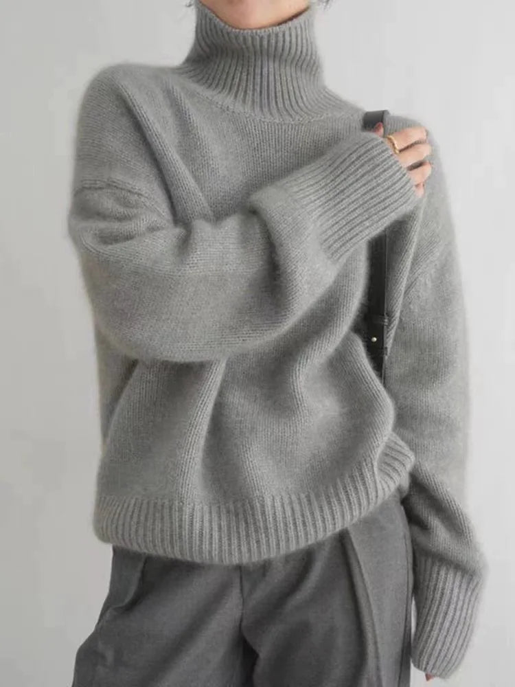 Ala™ | Classic Turtleneck Sweater