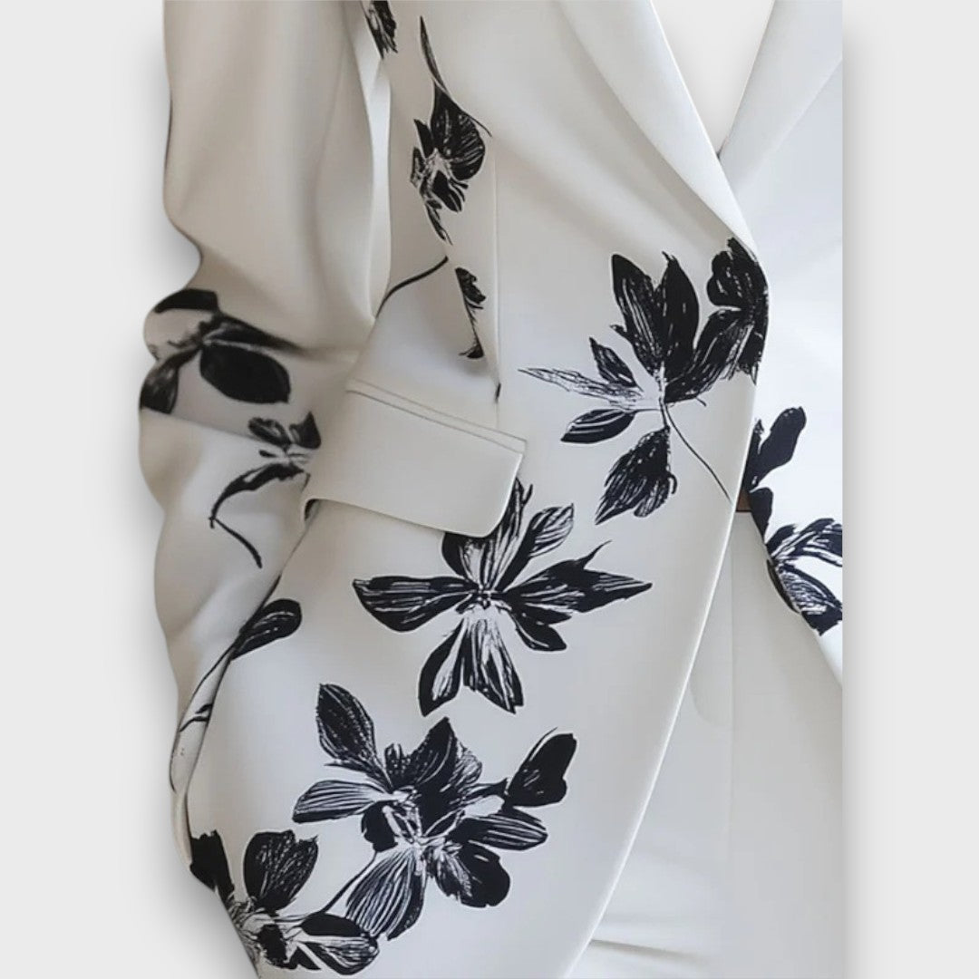 Pavelle – Printed Blazer