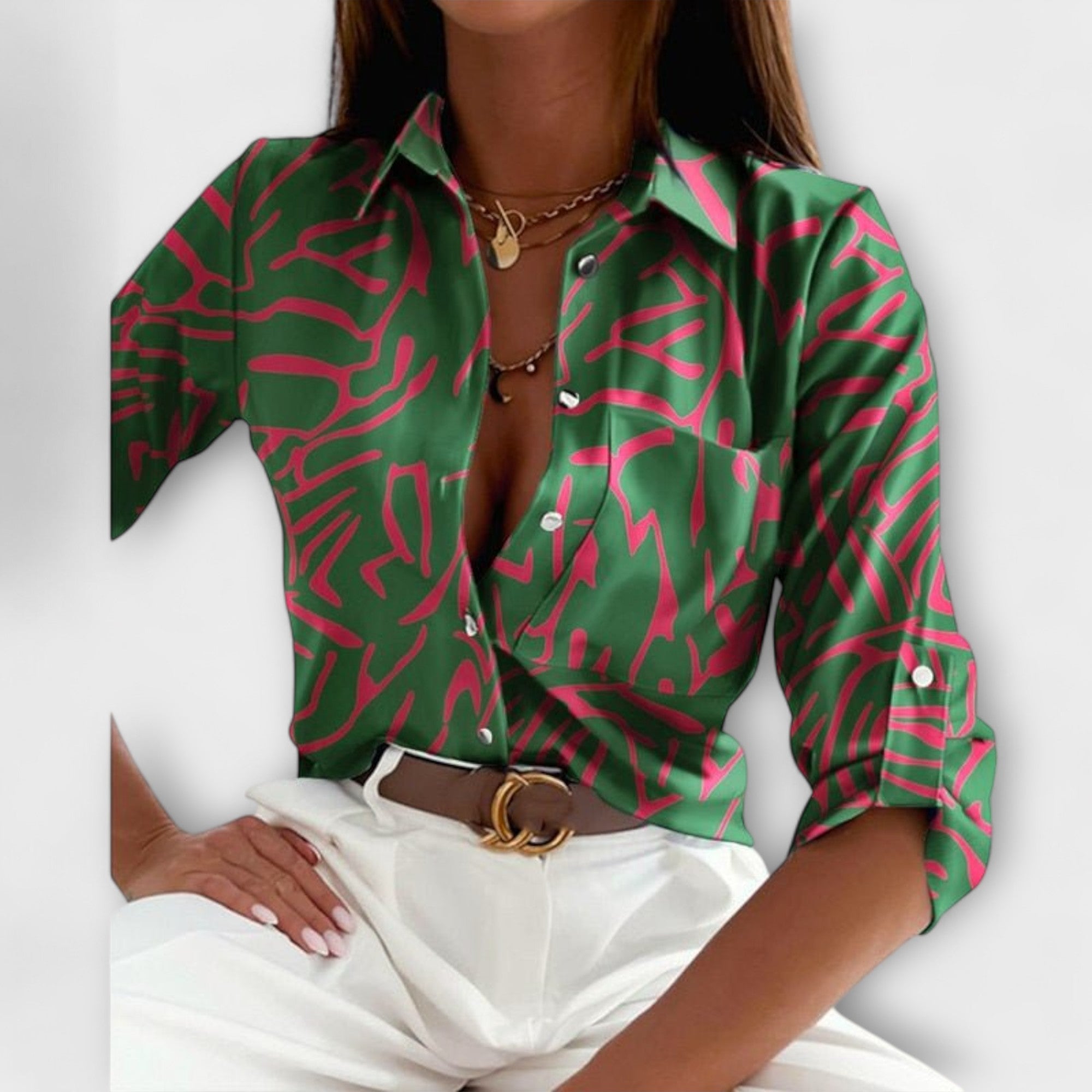 Rynelle – Shirt Blouse with Graphic Print and Retro Flair